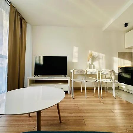 Apartament Powstancow Освенцім Екстер'єр фото