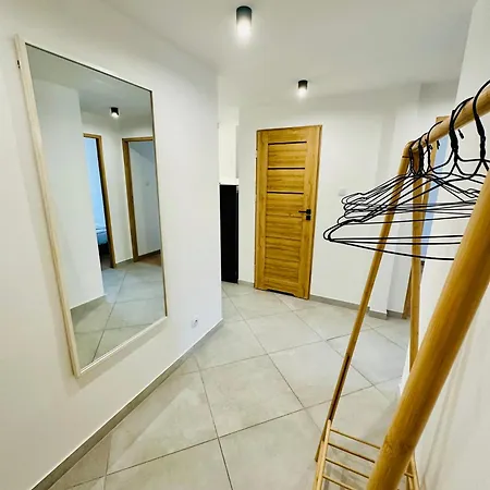 Apartament Powstancow Освенцім Екстер'єр фото