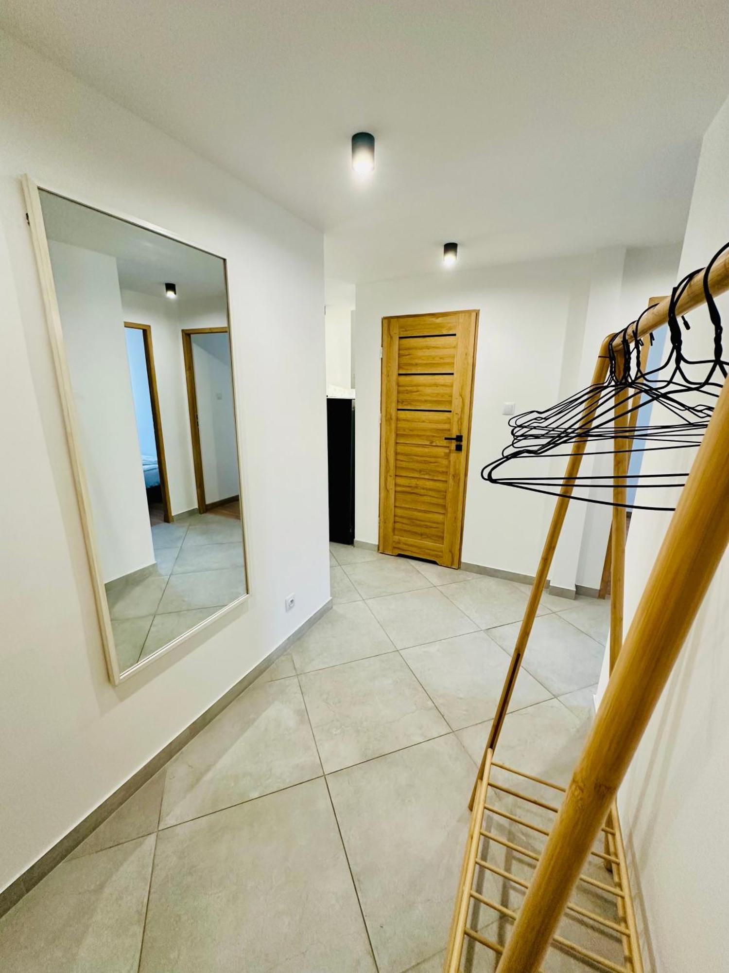 Powstancow Apartment